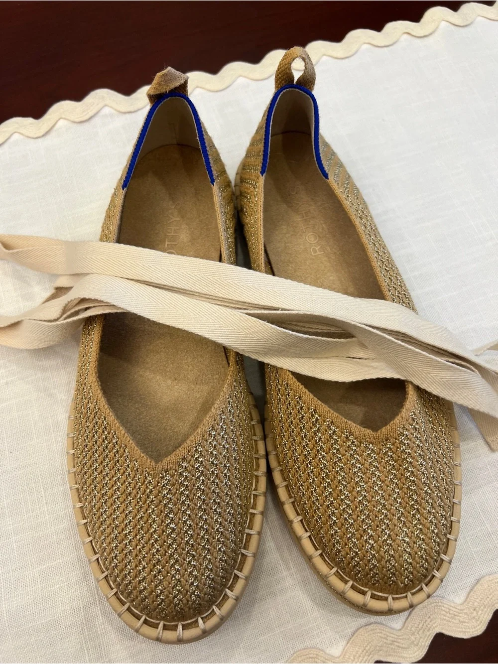 Rothy's Gold Knit Espadrille Slip-On Flats Woman’s 8